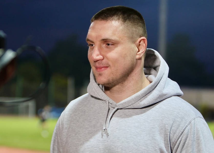 Новини спорту - Відомий український боксер відвідав матч київського Динамо